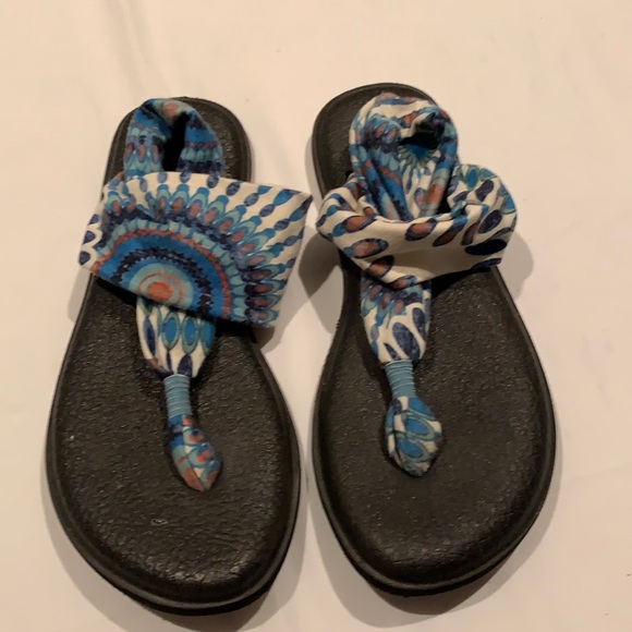 Sanuk Shoes - Sanuk Sandal Woman’s size 8